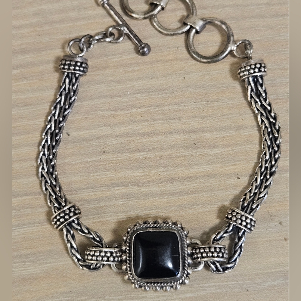Sterling BA Suarti Bali Bracelet Bead & Double Snake link design W/ Black Onyx